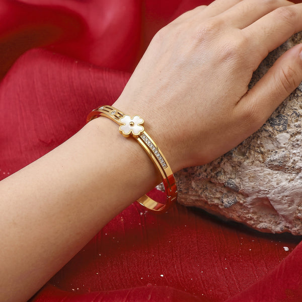 Calastara Blossom Crystal Gold Bracelet for Women